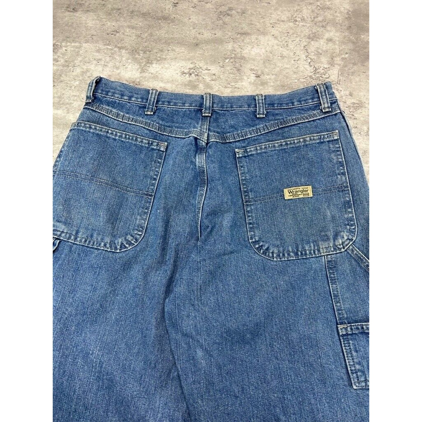 Vintage Wrangler Hero Medium Wash Denim Workwear Carpenter Pants Size 33