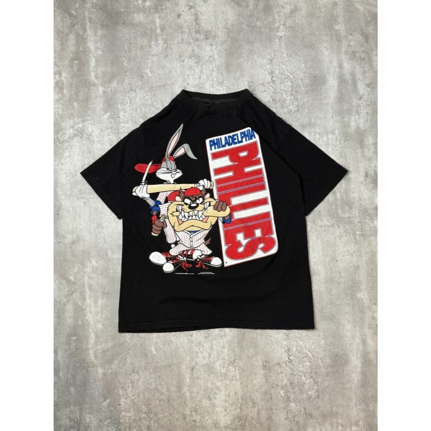 Vintage 1994 Philadelphia Phillies MLB Looney Tunes Cartoon T-Shirt Size Large