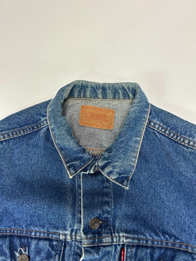 Vintage Levis Type 3 Dark Wash Denim Trucker Jacket Size Small