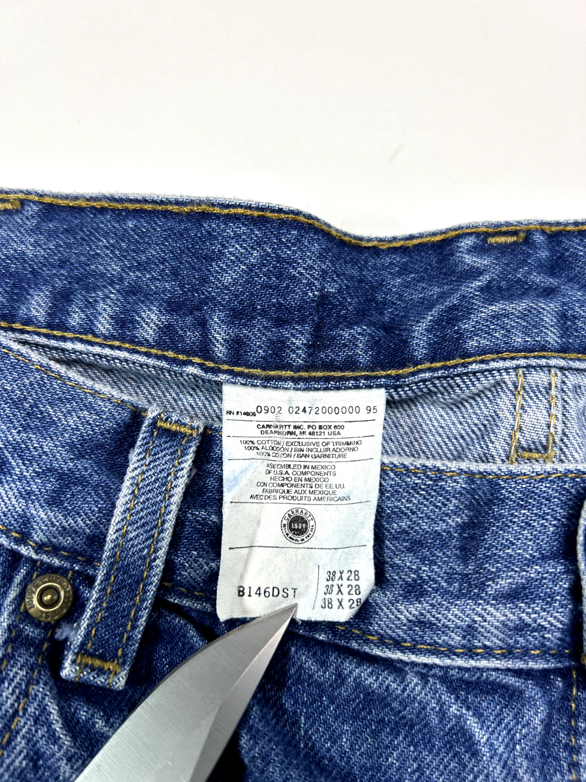 Vintage 90s Carhartt Dark Wash Denim Workwear Pants Size 38 Blue