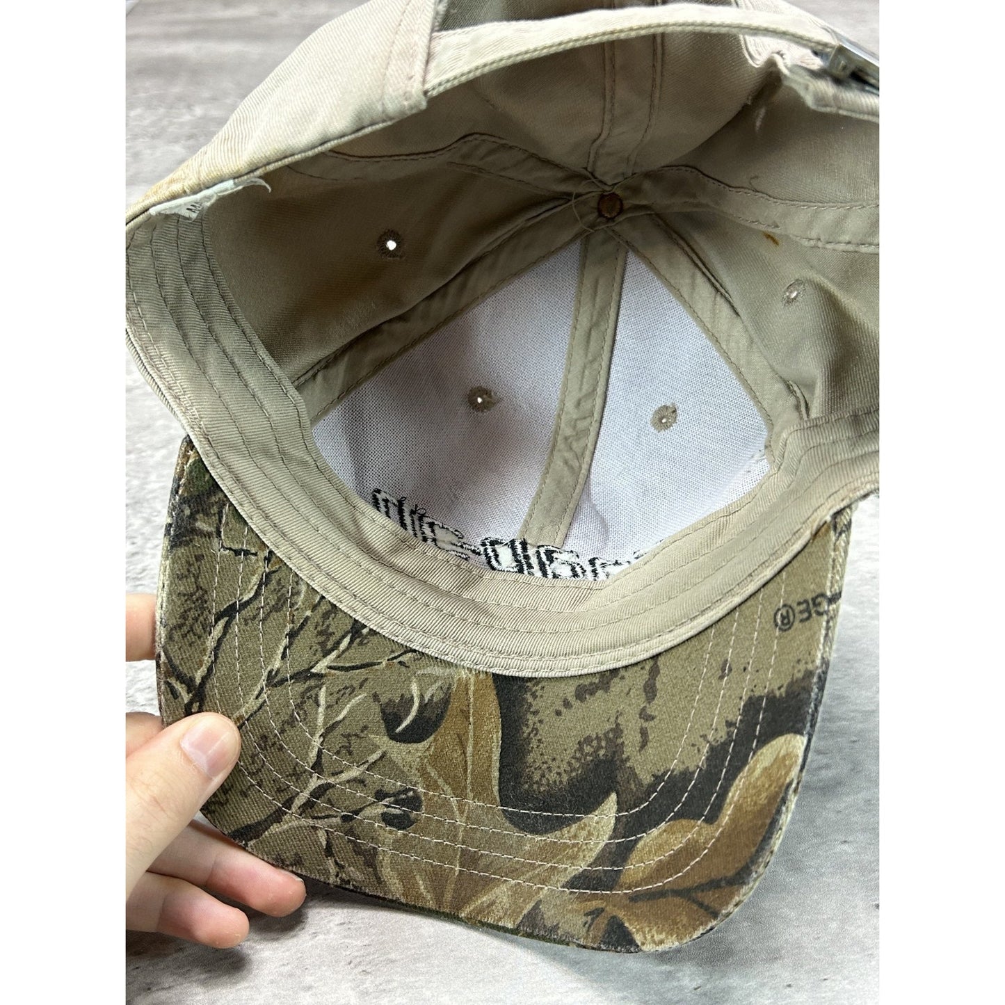 Vintage Snap-On Embroidered Logo Camo Brim Strapback Hat OSFA