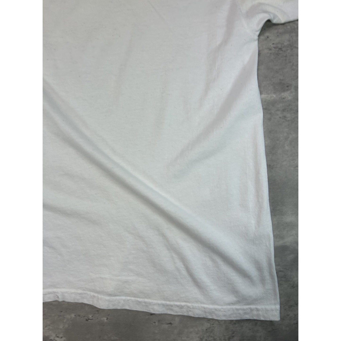Vintage 2000 Budweiser Graphic Spellout Beer Promo T-Shirt Size XL White