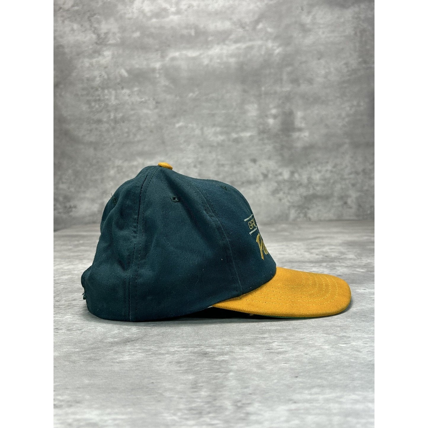 Vintage 90s Green Bay Packers NFL Embroidered Spellout Snapback Hat OSFA