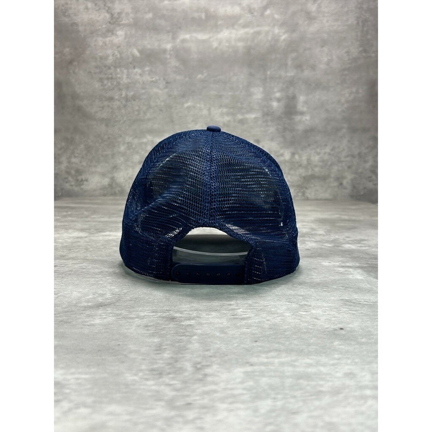 Vintage 80s/90s BB Graphic Trucker Snapback Hat OSFA Blue