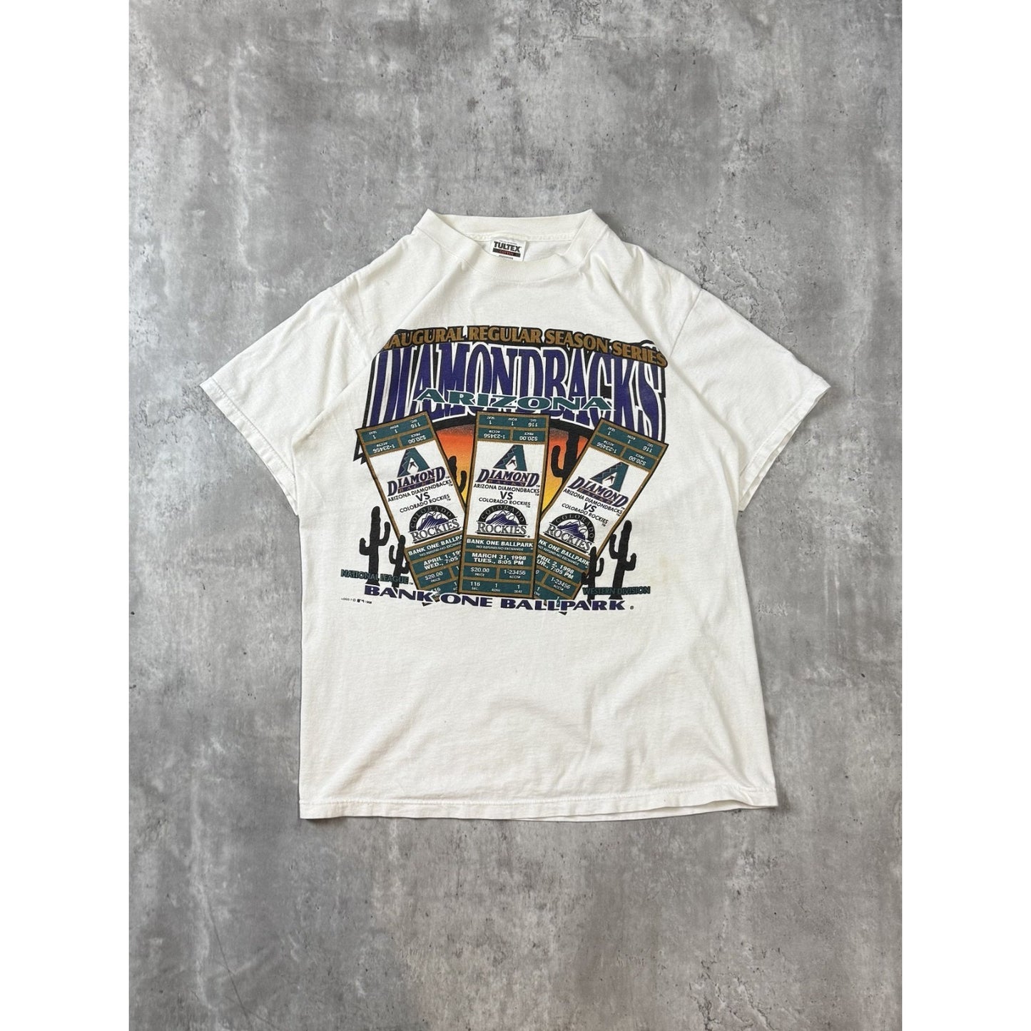 Vintage Arizona Diamondbacks MLB Inaugural Season Ticket Graphic T-Shirt Large