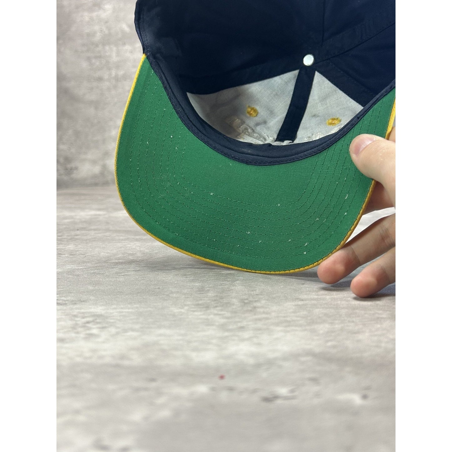 Vintage 90s Michigan Wolverines NCAA Embroidered Spellout Snapback Hat OSFA
