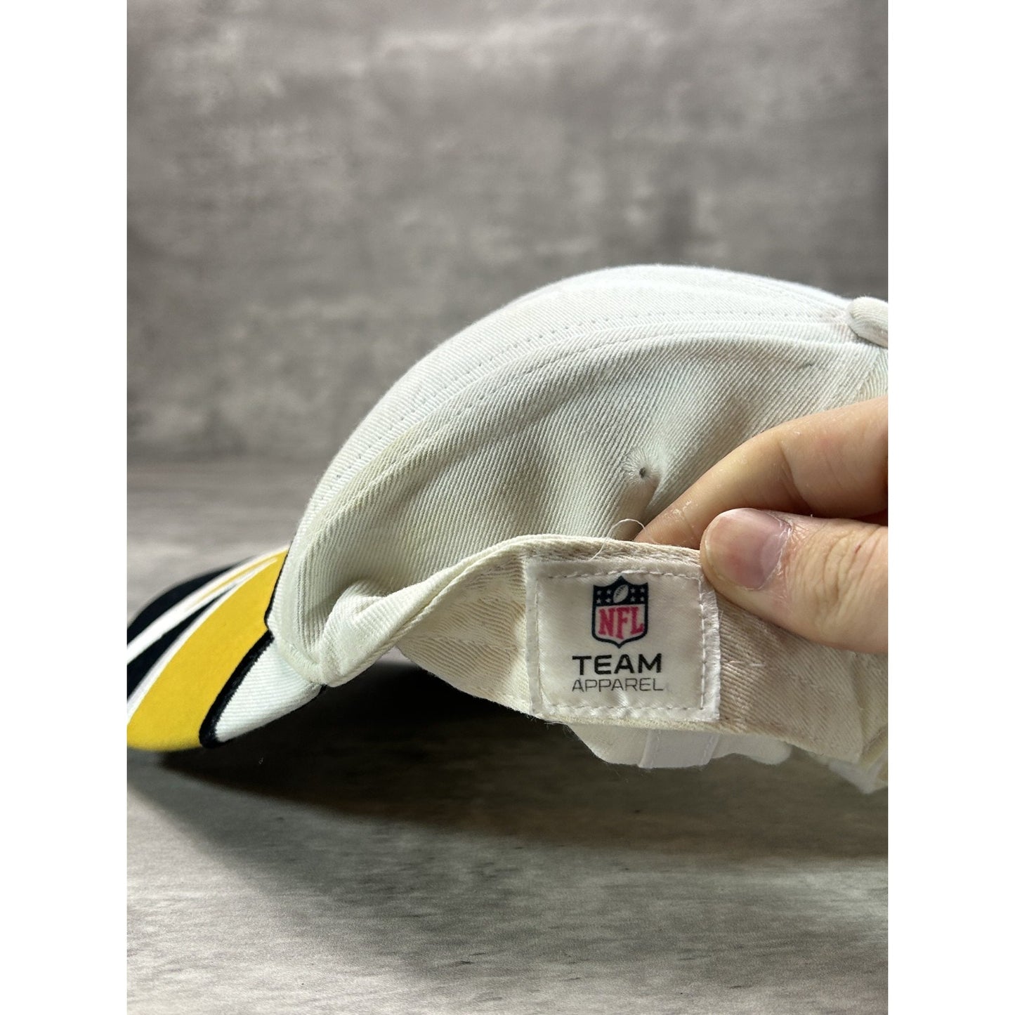 Vintage Pittsburgh Steelers NFL Embroidered Logo Football Snapback Hat OSFA