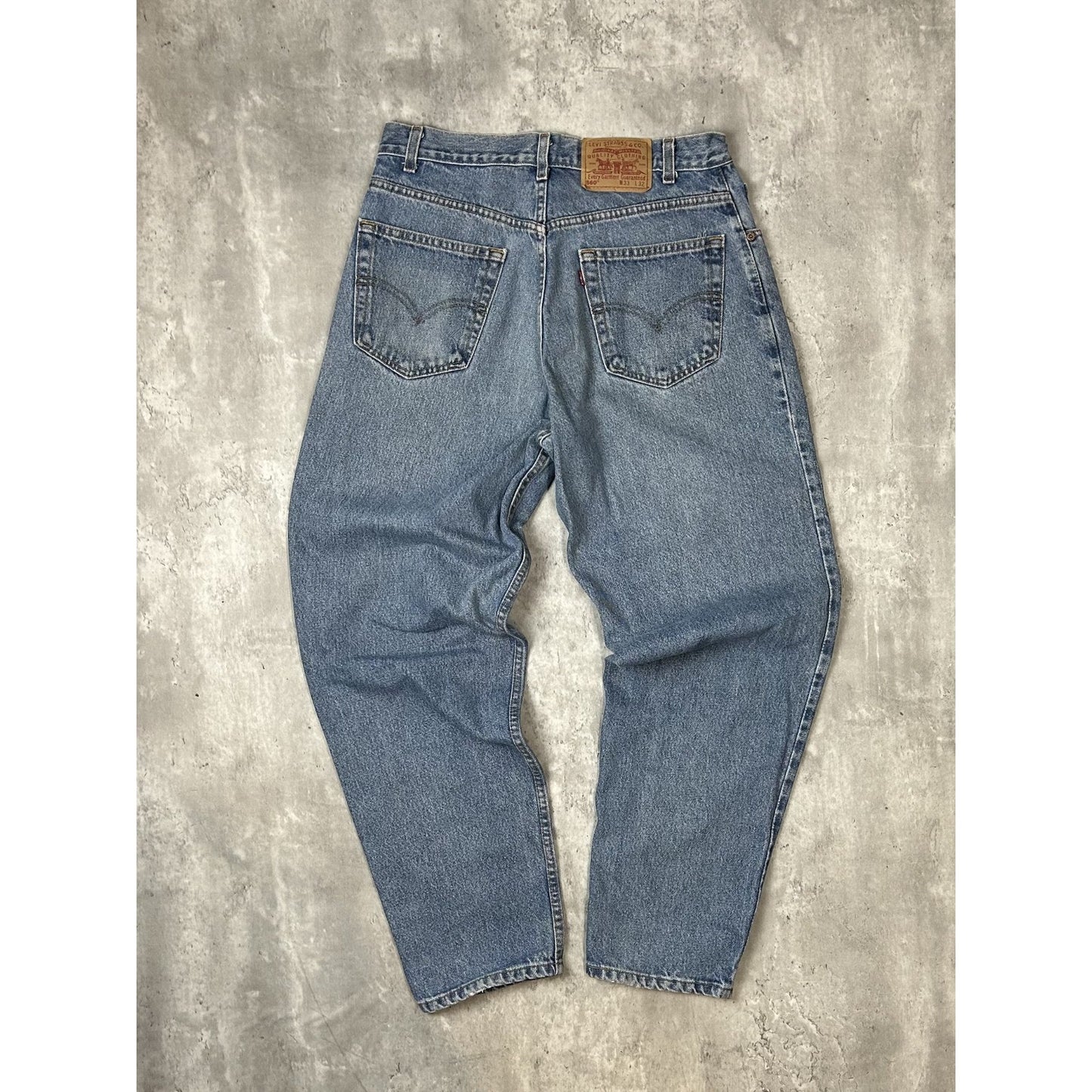 Vintage 90s Levis Red Tab 560 Light Wash Baggy Fit Denim Pants Size 32 Blue