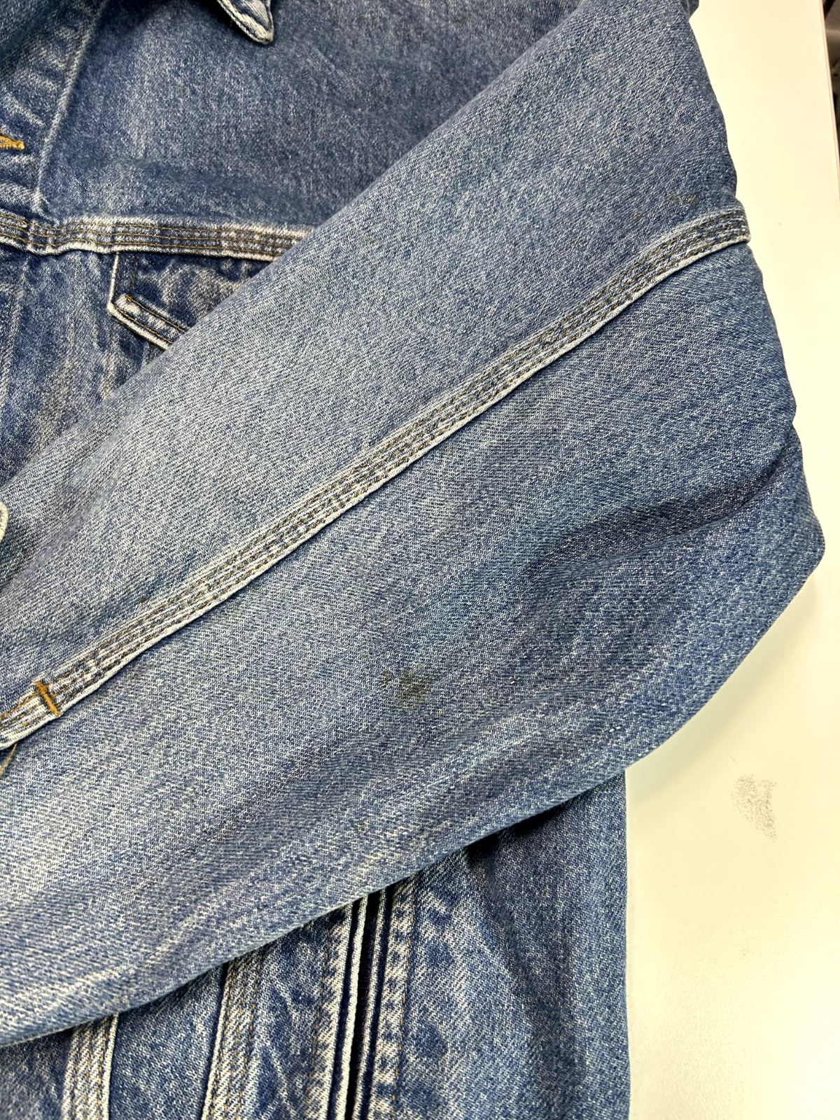 Vintage Carhartt Light Wash Denim Work Wear Trucker Jacket Size Large