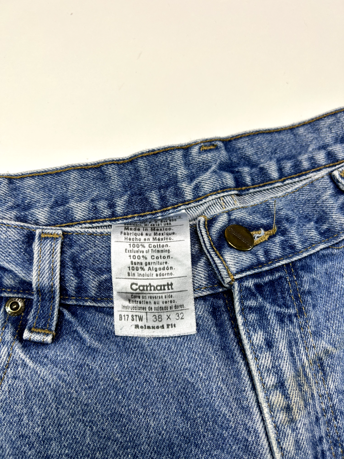 Vintage Carhartt Relaxed Fit Light Wash Denim Workwear Pants Size 37