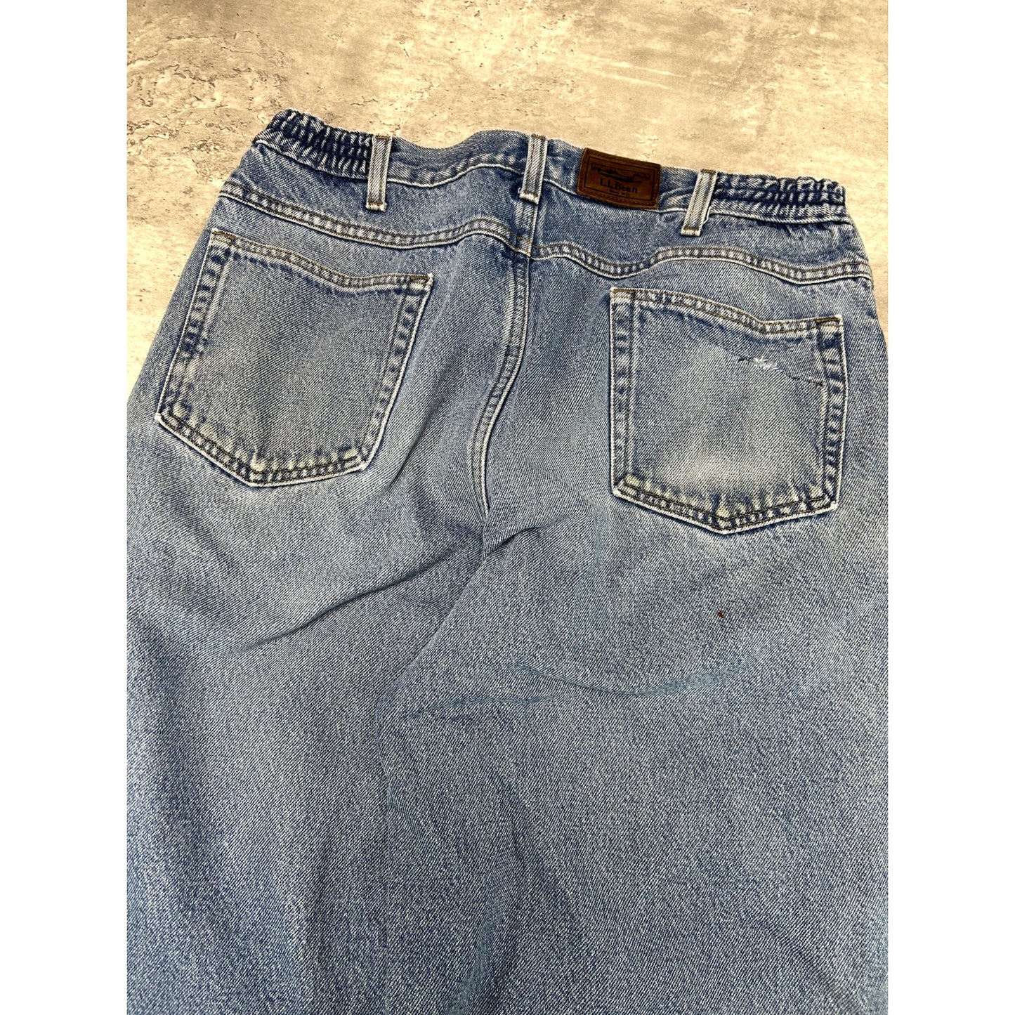 Vintage L.L. Bean Comfort Waist Plaid Line Light Wash Denim Pants Size 33 Blue