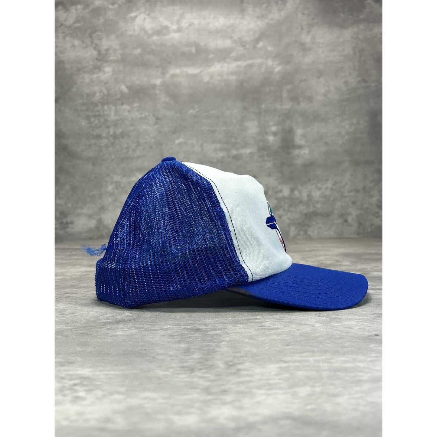 Vintage 80s/90s Toronto Blue Jays MLB Embroidered Logo Trucker Snapback Hat OSFA
