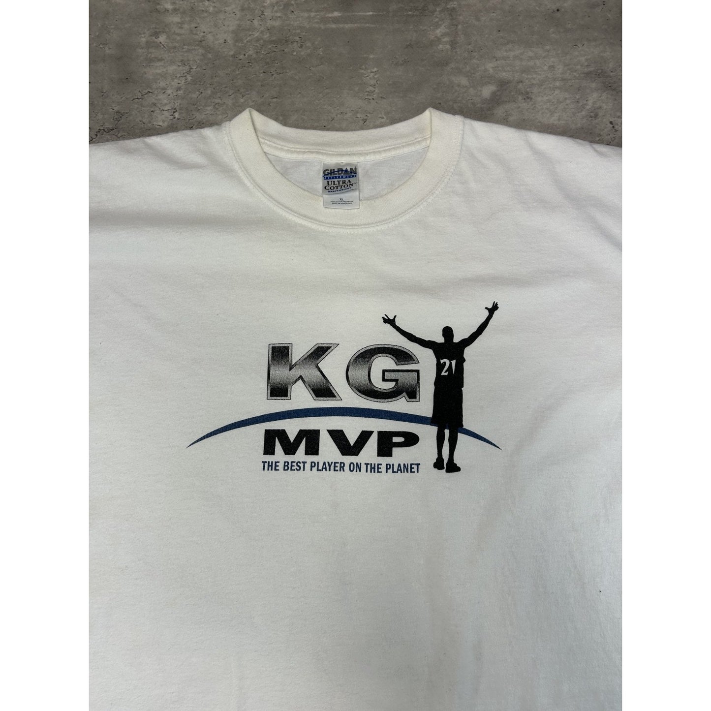 Vintage 90s Kevin Garnett #21 Minnesota Timberwolves NBA MVP T-Shirt Size XL