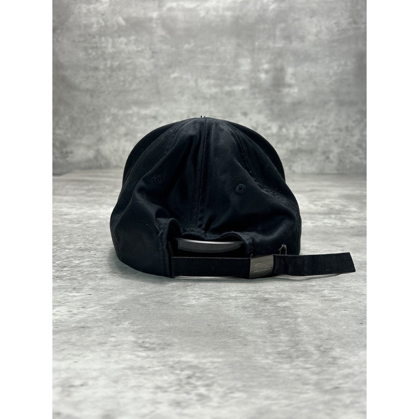 Vintage Jaguar Graphic Logo Car Promo Strapback Hat OSFA Black