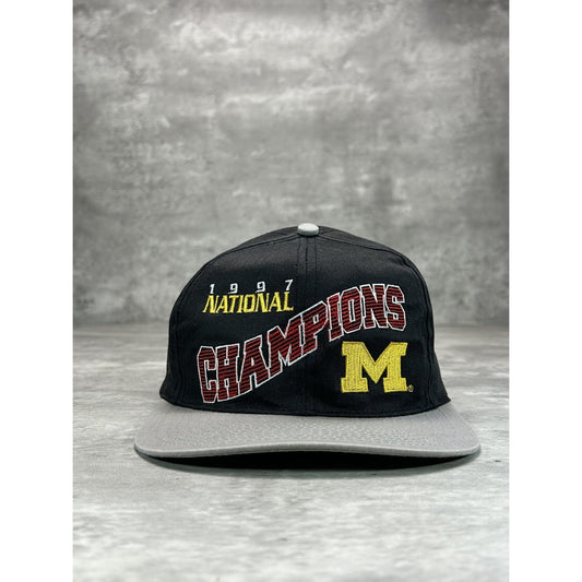 Vintage 1997 Michigan Wolverines NCAA National Champions Snapback Hat OSFA