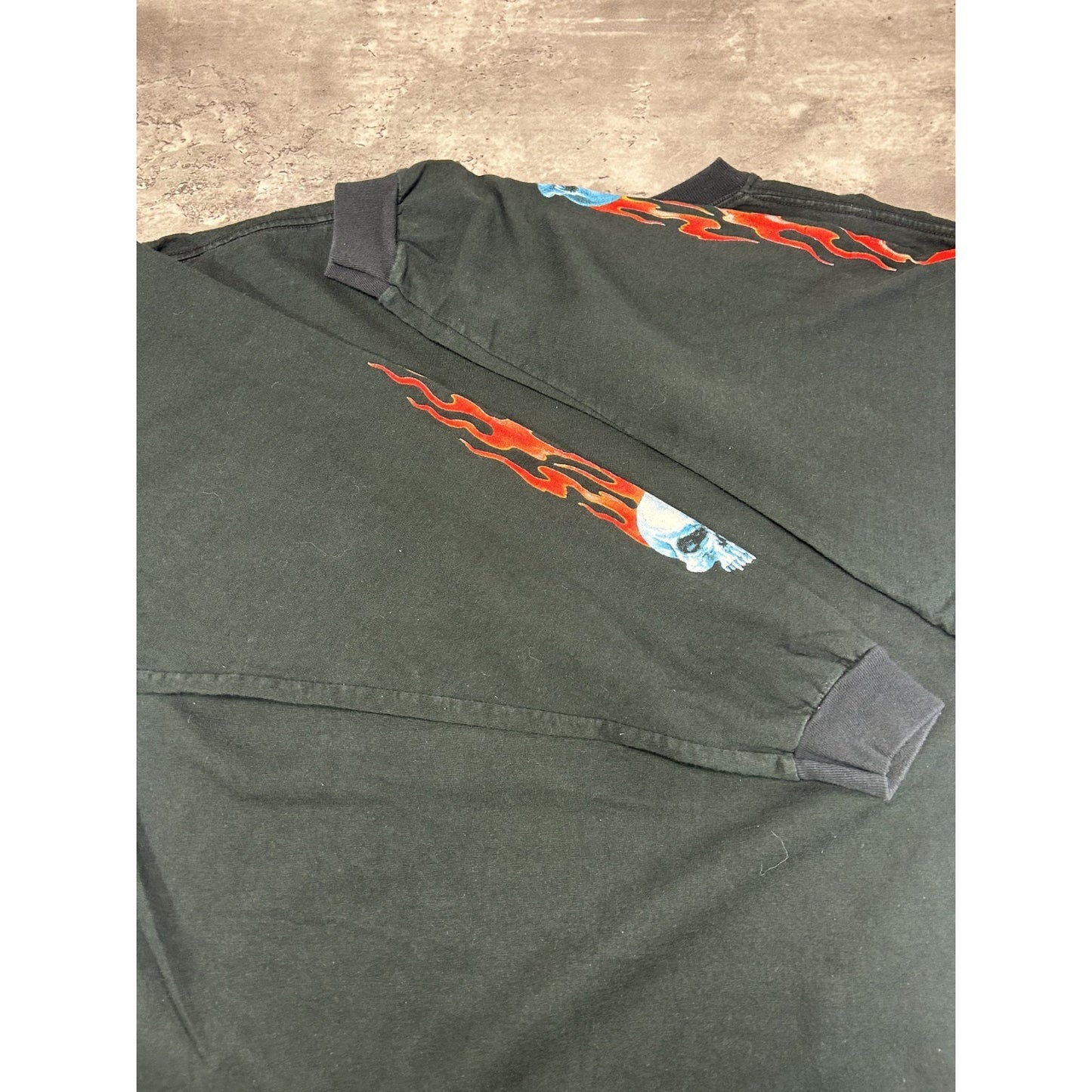 Vintage 2000s Flaming Skull Graphic Long Sleeve T-Shirt Size 2XL Black