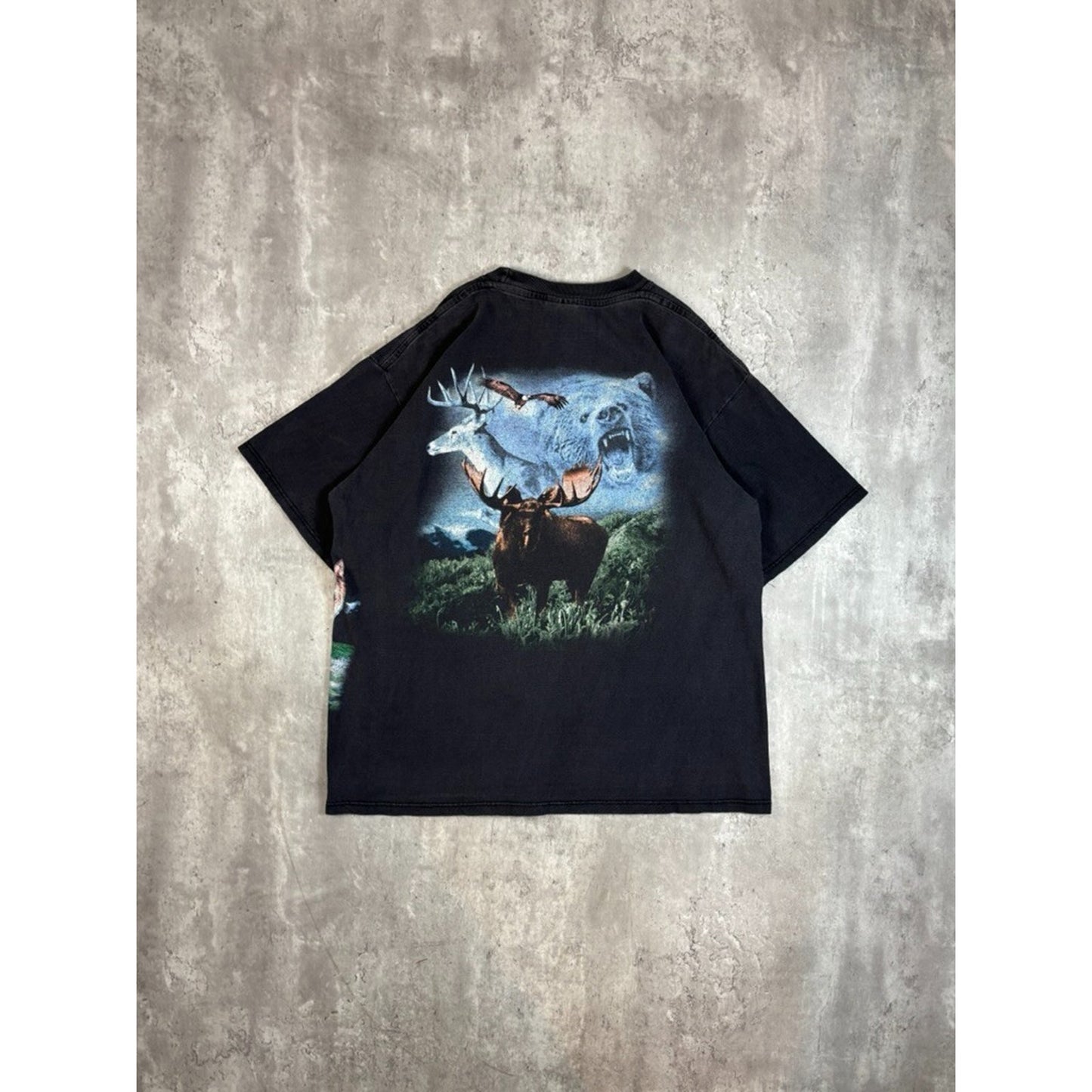 Vintage Bald Eagle Grizzly Bear Animal Nature Graphic AOP T-Shirt Size XL