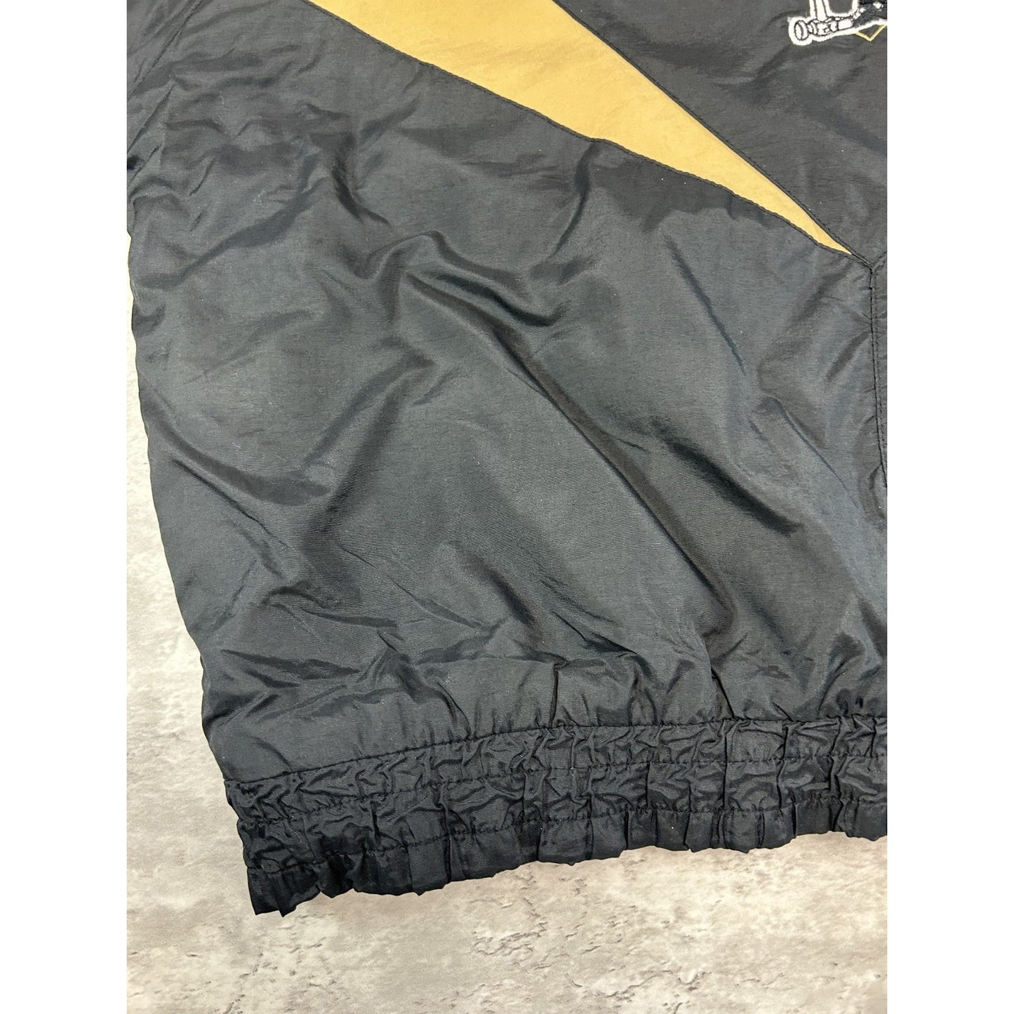 Vintage 90s Purdue Boilermakers NCAA Embroidered Insulated Jacket Size Large