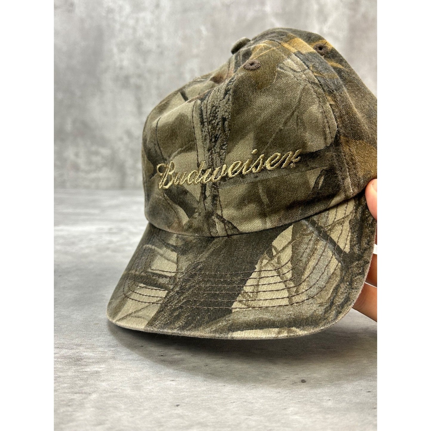 Vintage Budweiser Embroidered Spellout Tree Camo Hunting Strapback Hat OSFA