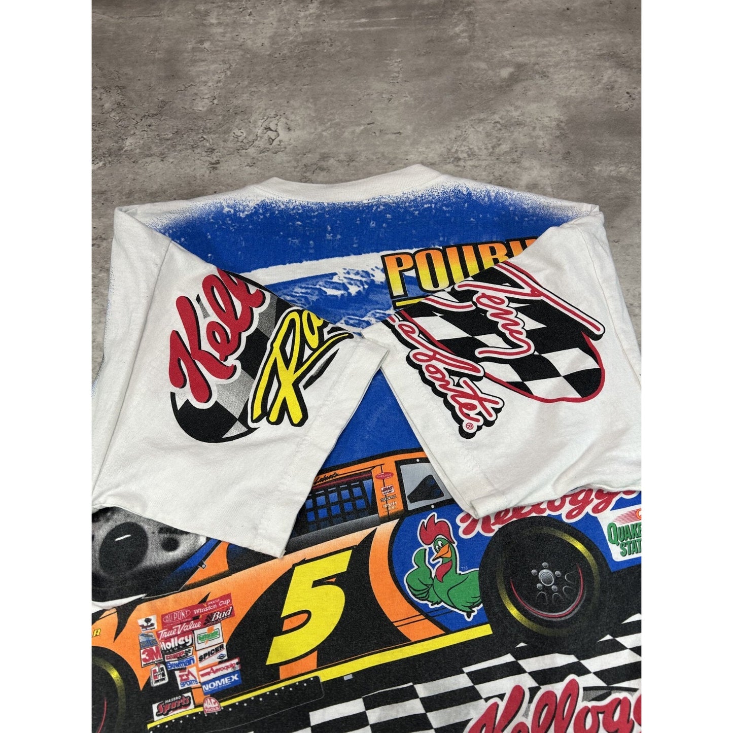 Vintage 2001 Terry Labonte #5 Kellogs Racing Nascar All Over Print T-Shirt Sz M