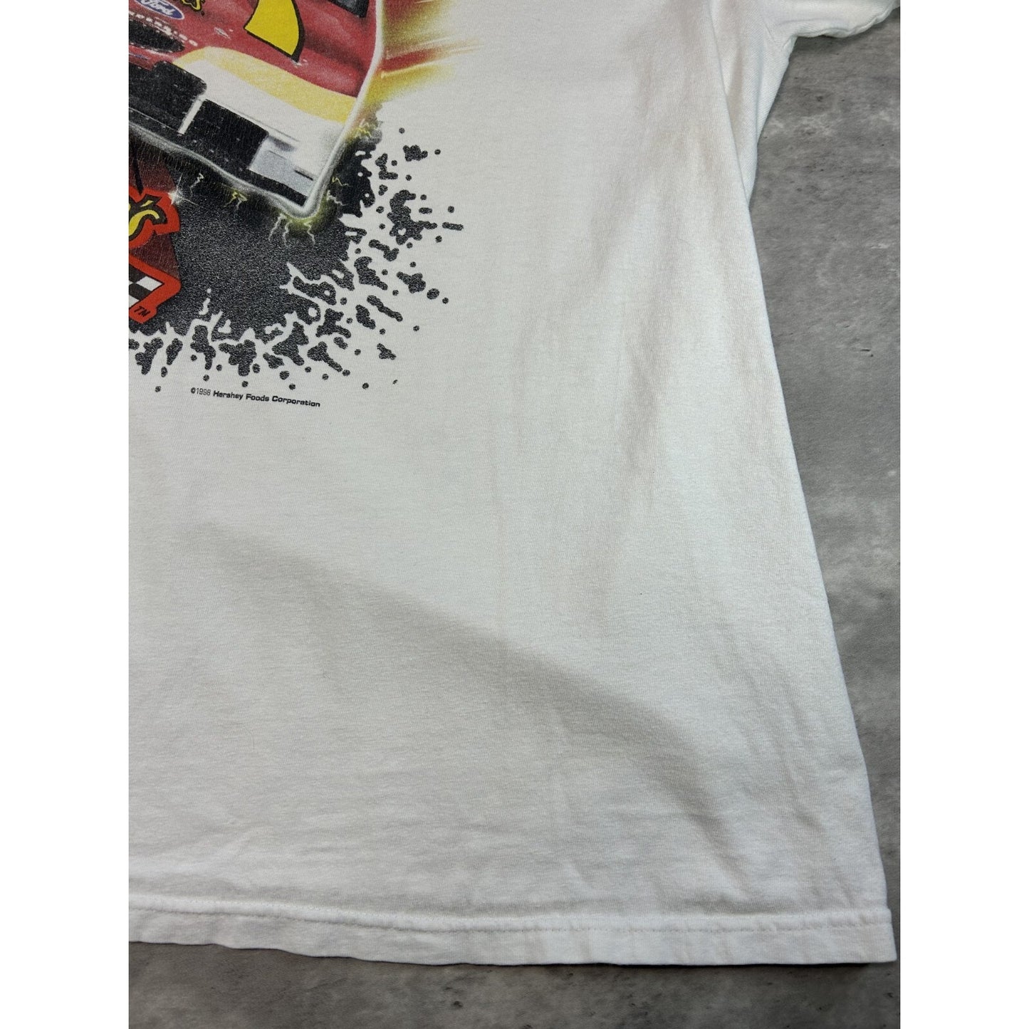 Vintage 1998 Bill Elliott #94 Reeses Racing Nascar Graphic T-Shirt Size XL White