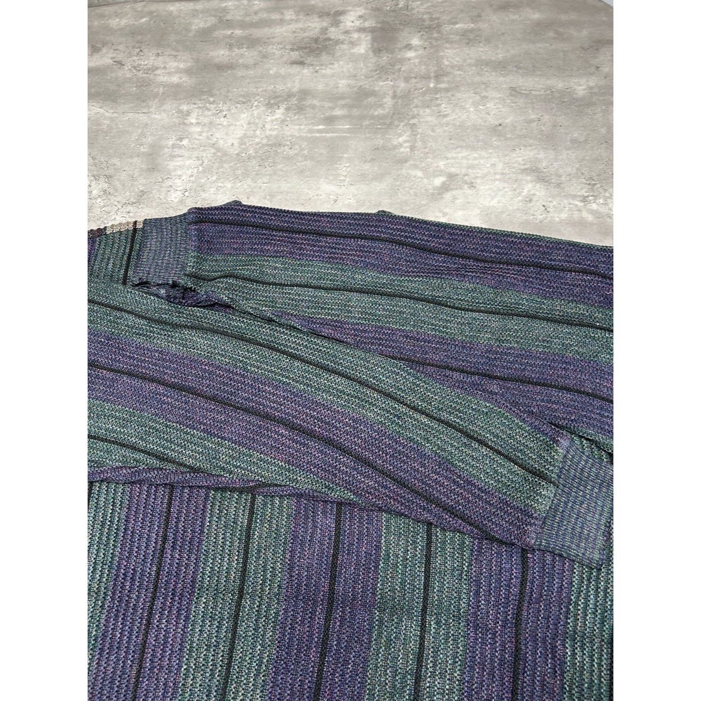 Vintage 80s/90s Abstract Striped Pullover Ribbed Knit Sweater Size 2XL