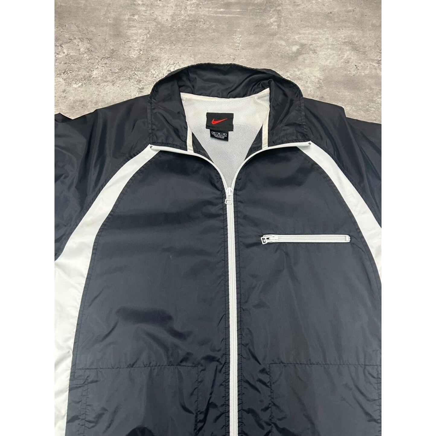 Vintage Y2K Nike Embroidered Swoosh Full Zip Windbreaker Jacket Size Medium