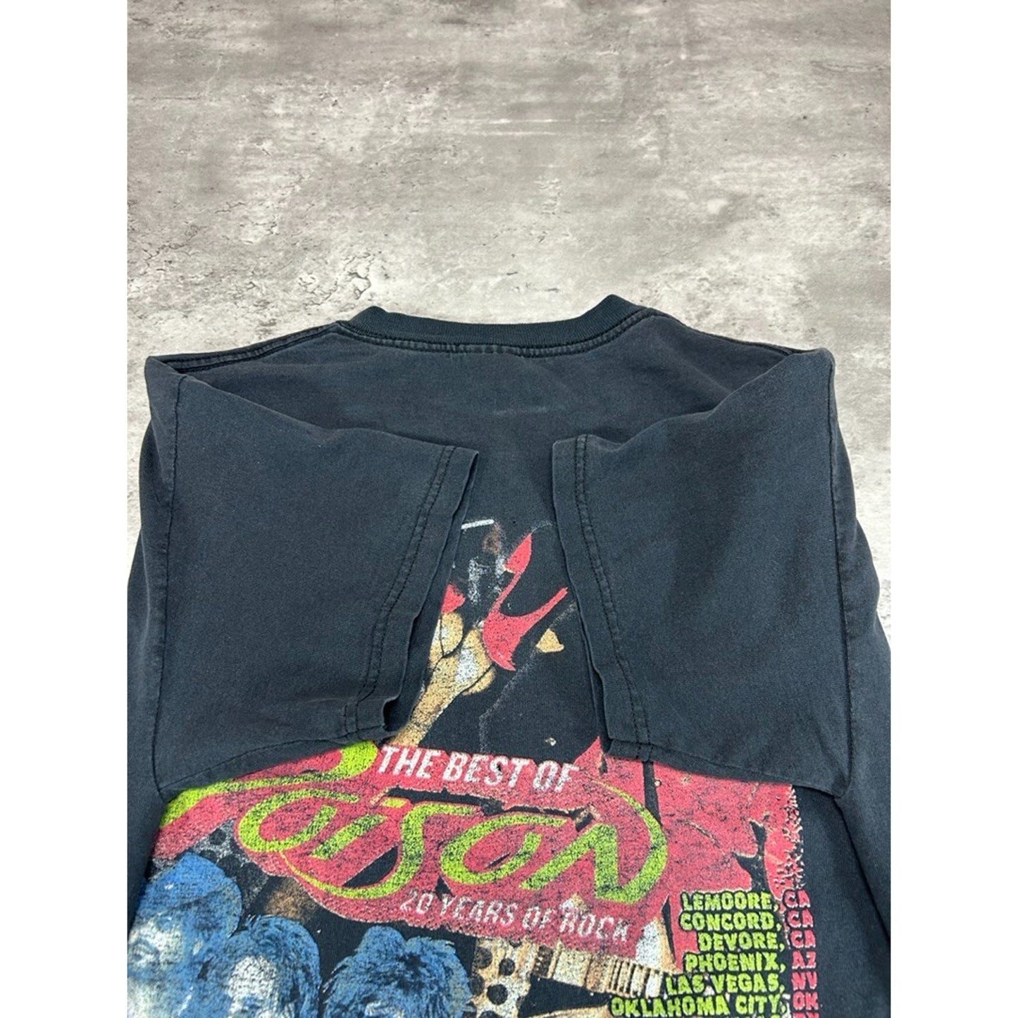 Vintage 2006 Poison 20th Anniversary Tour Rock Music Tour Graphic T-Shirt Size Medium