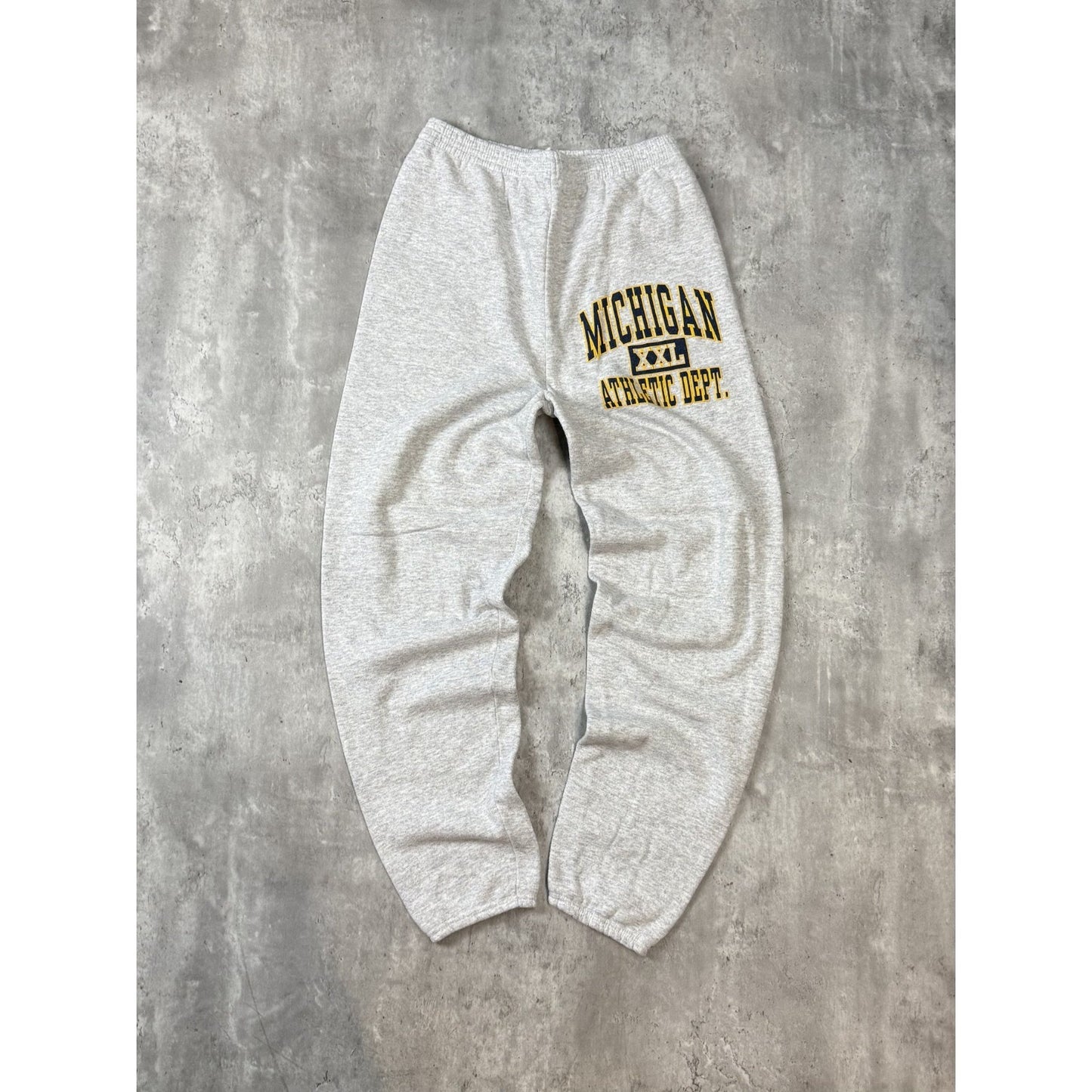 Vintage 90s Michigan Wolverines NCAA Athletic Dept. Sweat Pants Size XL Gray