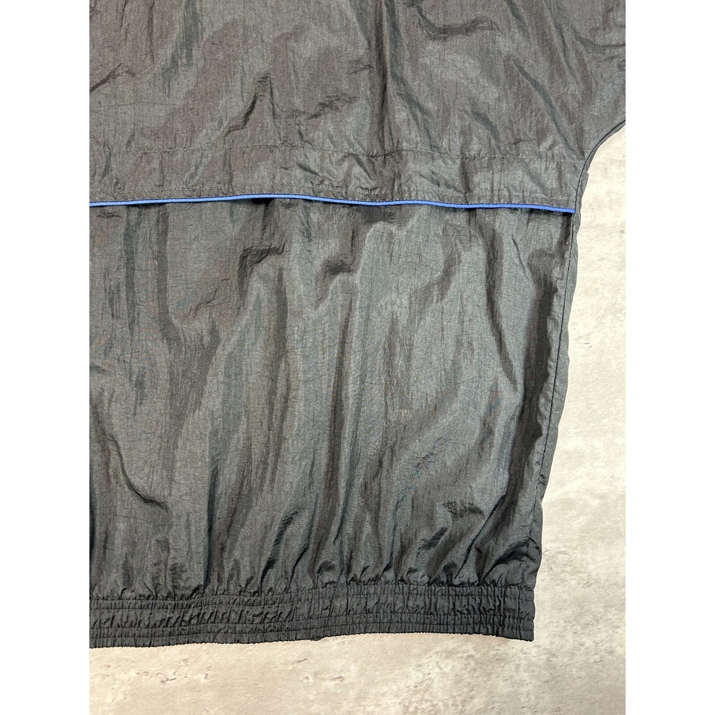 Vintage 90s Umbro Embroidered Logo Two Tone Nylon Windbreaker Jacket Size XL