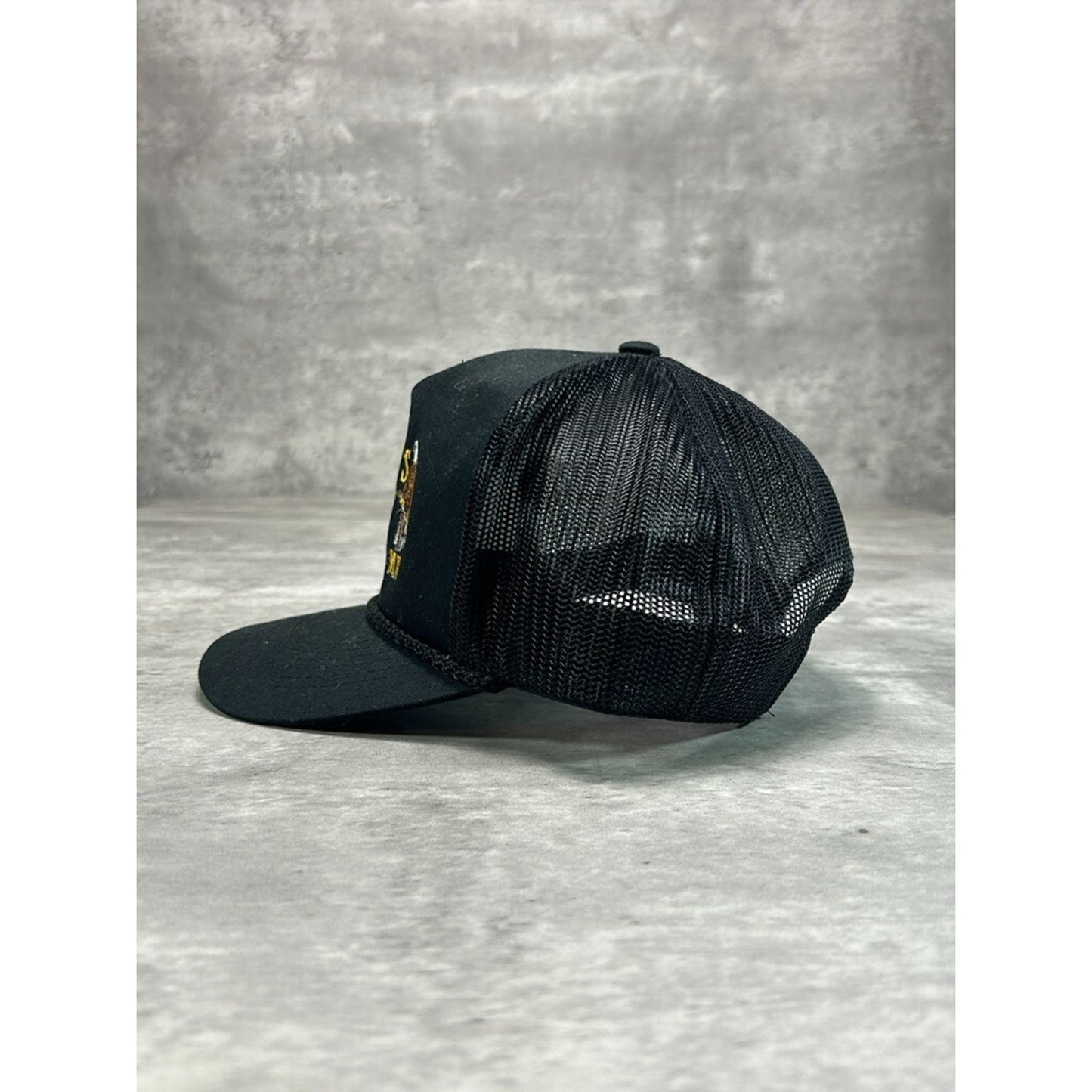 Vintage Bissen Tavern Bald Eagle Embroidered Trucker Snapback Hat OSFA Black