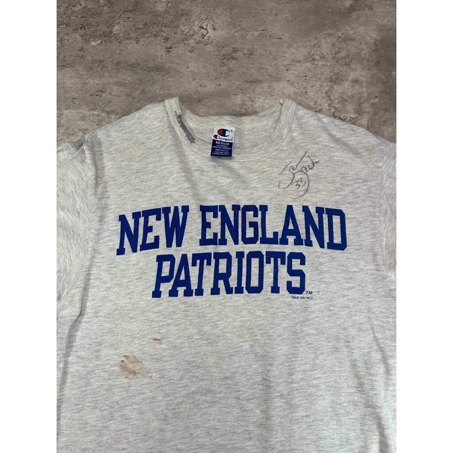 Vintage 1994 New England Patriots NFL Graphic Spellout Football T-Shirt Medium
