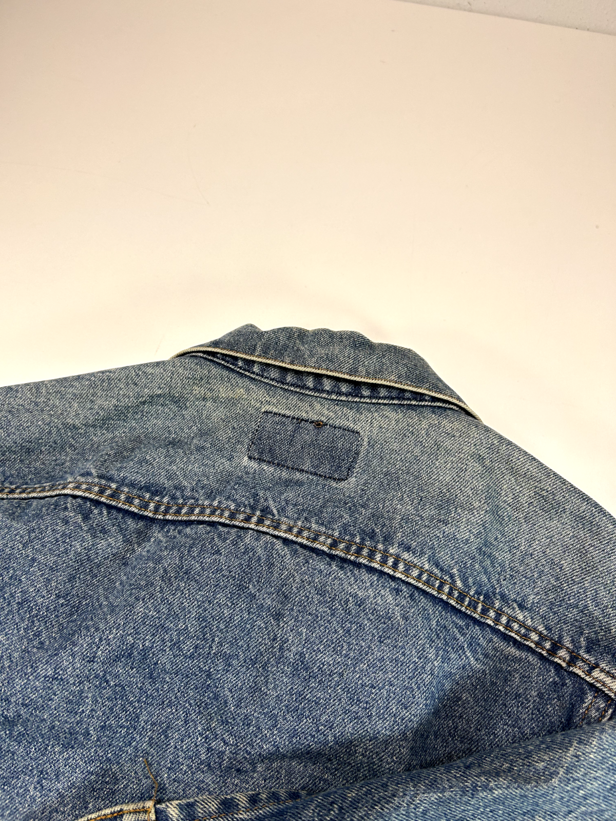 Vintage 80s Levis Dark Wash Denim Type 3 Trucker Jacket Size Small Blue