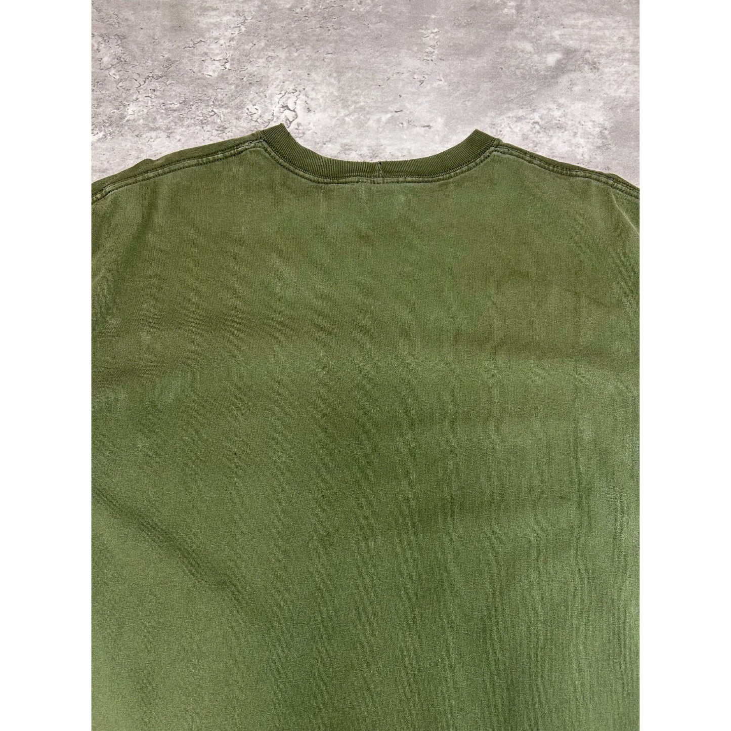 Vintage Carhartt Embroidered Patch Pocket Workwear T-Shirt Size Large
