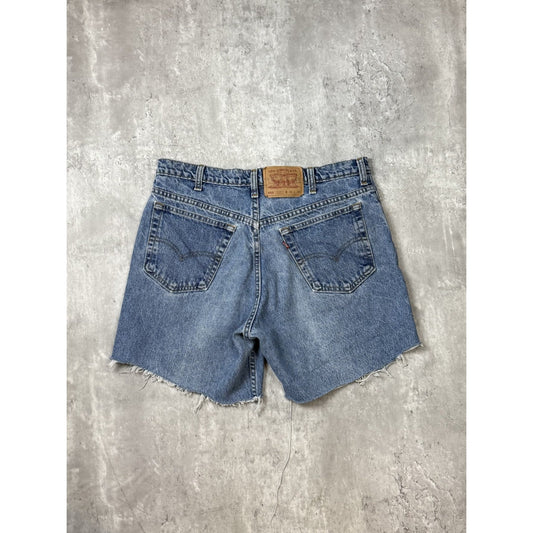 Vintage Levis 555 Red Tab Relaxed Fit Medium Wash Denim Shorts Size 34