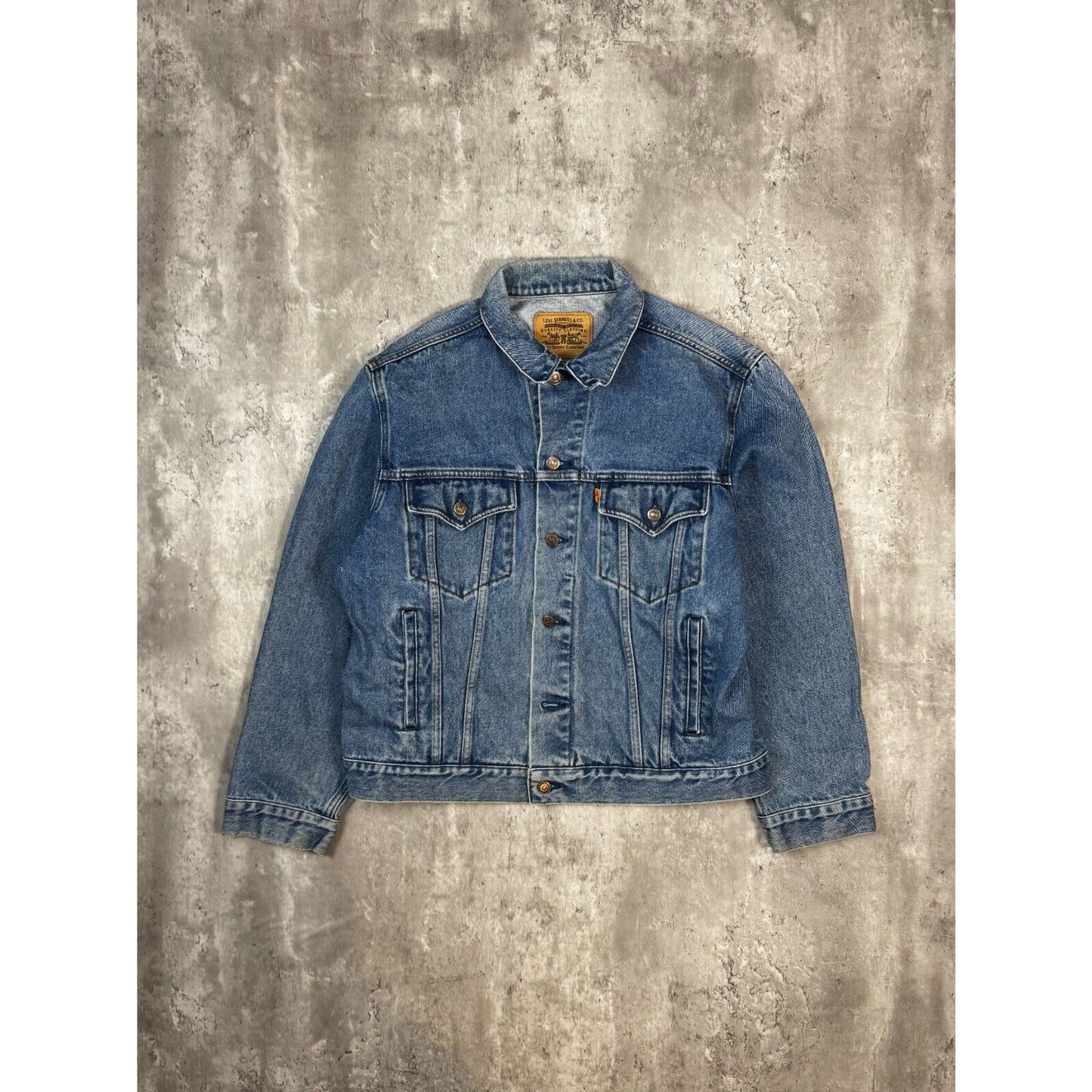 Vintage 80s Levis Red Tab Medium Wash Denim Type 3 Trucker Jacket Size 44R Medium