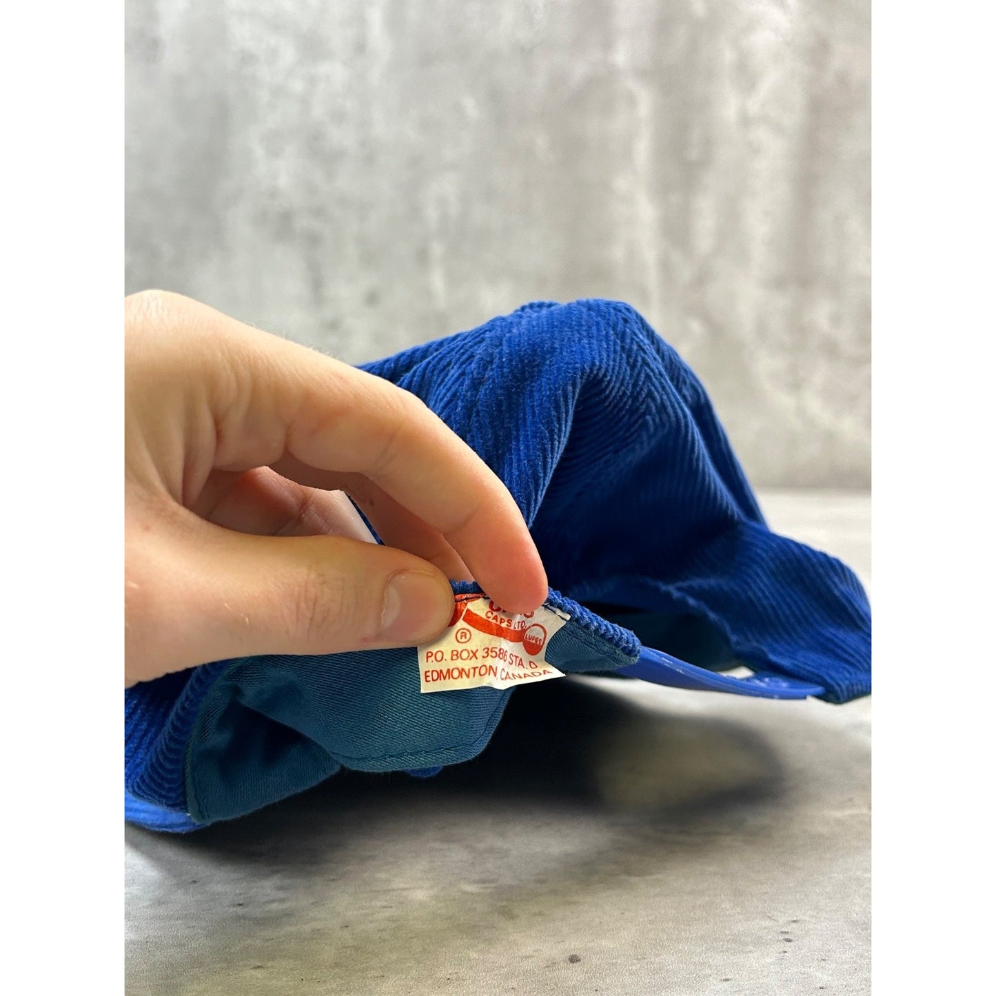 Vintage 90s Labatt Blue Embroidered Spellout Beer Promo Snapback Hat OSFA