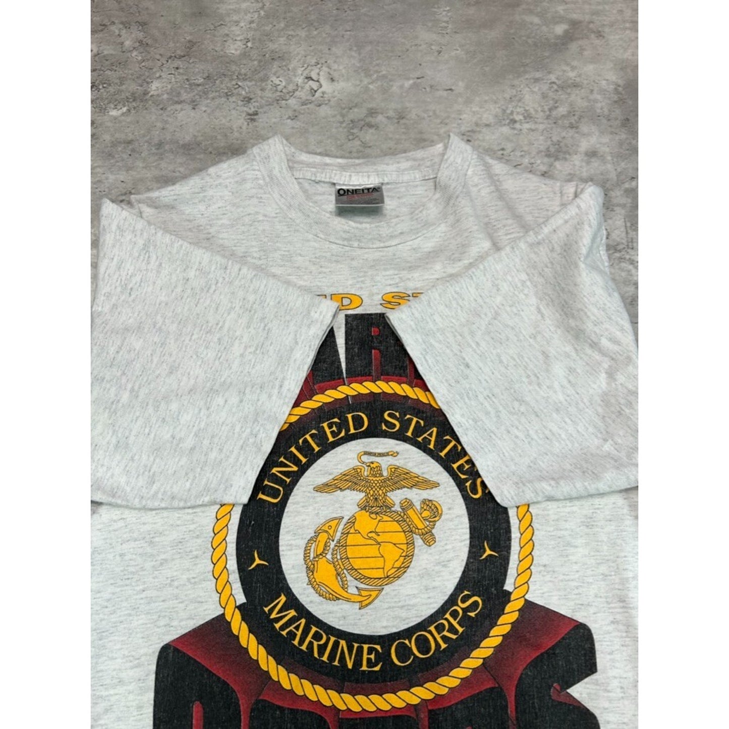 Vintage 1990s US Marine Corps Graphic Crest Spellout T-Shirt Size Medium