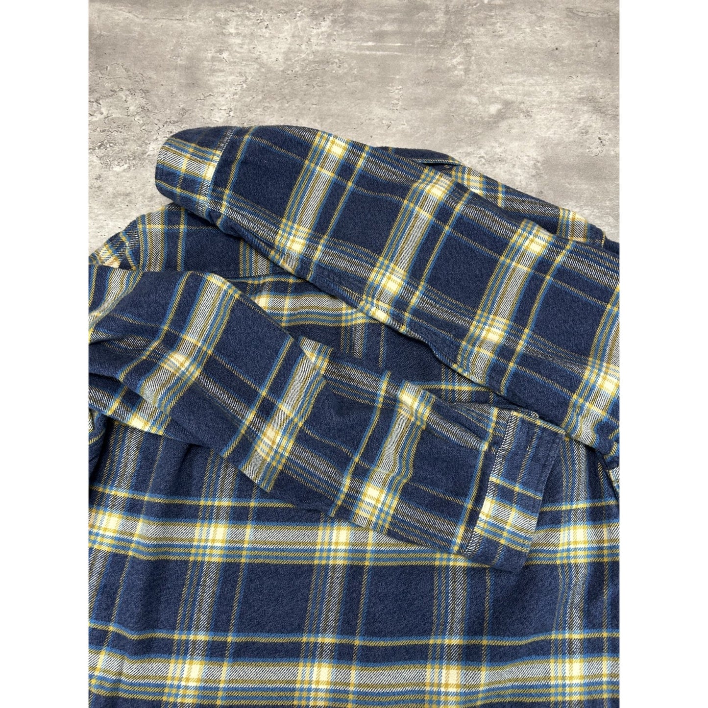 Patagonia Plaid Print Double Pocket Long Sleeve Button Up Shirt Size Medium