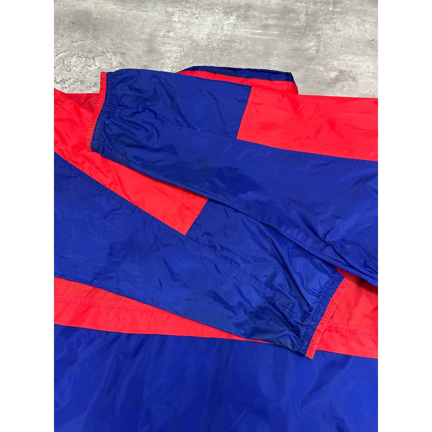 Vintage 80s/90s Umbro Graphic Spellout Nylon Windbreaker Jacket Size Large