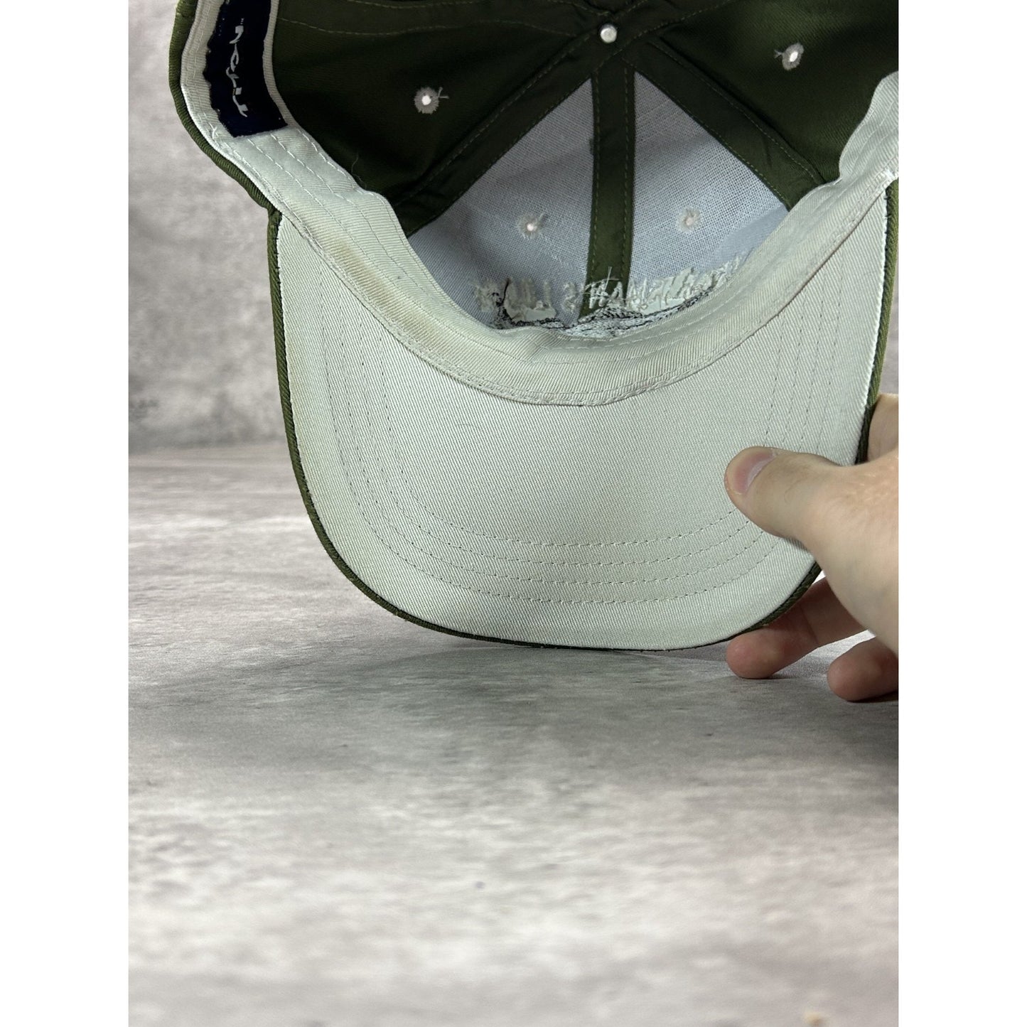 Vintage Sportsmans Lodge Walleye Embroidered Fishing Strapback Hat OSFA