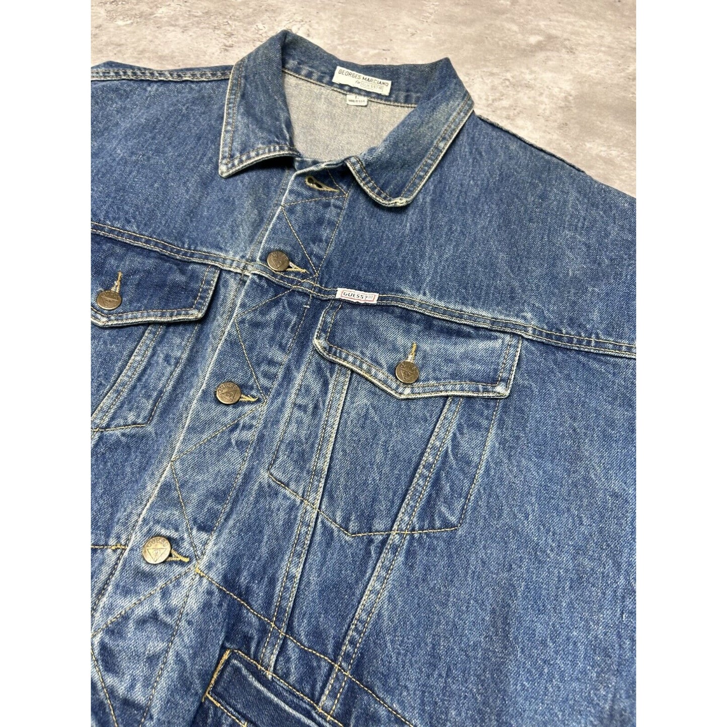 Vintage 90s Guess Dark Wash Denim Trucker Jacket Size Large Blue