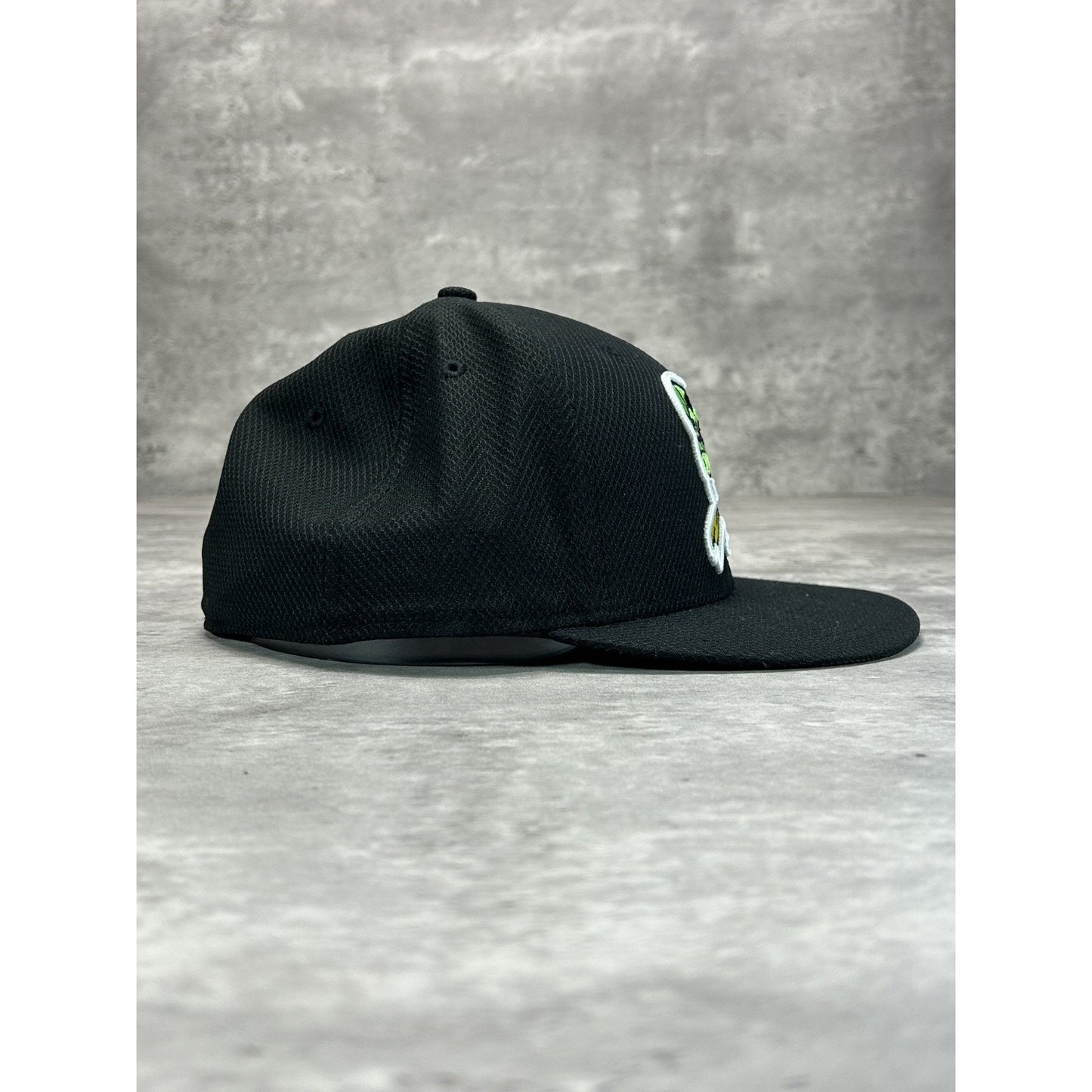 MiLB Embroidered Logo Baseball Fitted Hat Size 7 1/2 Black