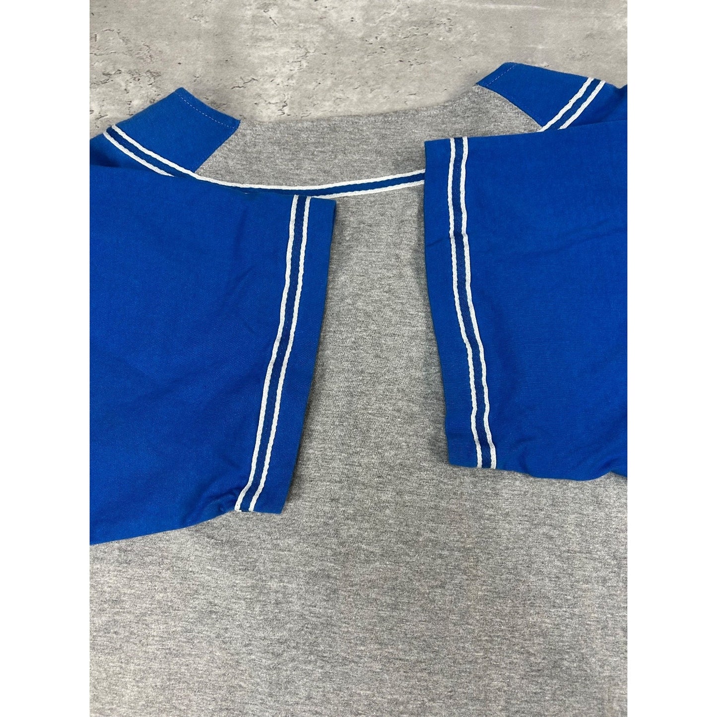 Vintage Detroit Lions NFL Embroidered Two Tone Baseball Jersey Size XL