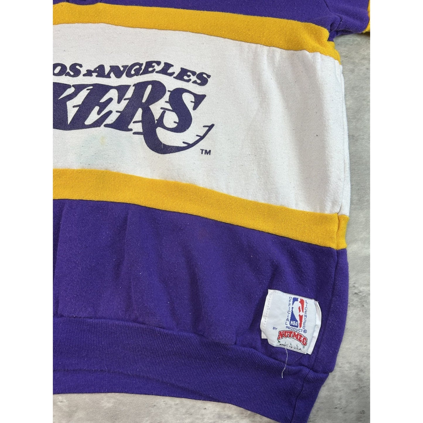 Vintage 80s Los Angeles Lakers NBA SPellout Graphic Collared Sweatshirt Sz Large