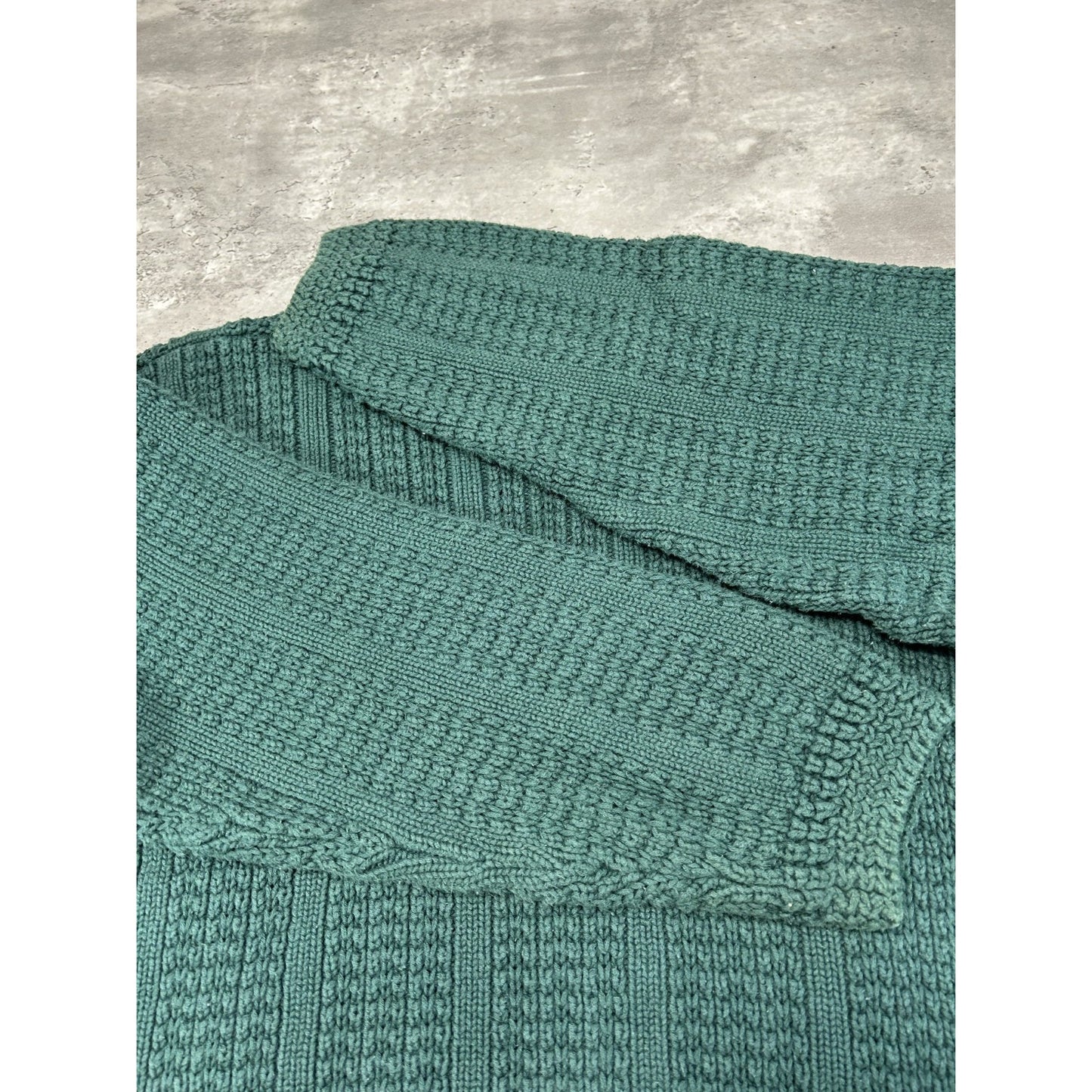 Vintage 80s/90s Rizer Cable Knit Pullover Sweater Size Large Green