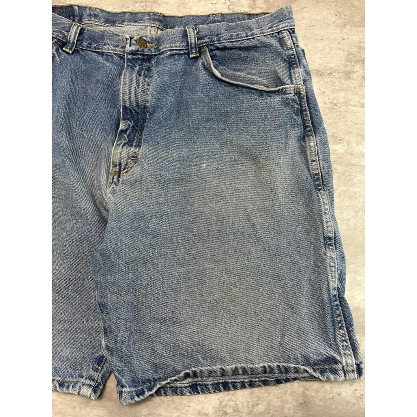 Vintage Wrangler Authentic Jeans Medium Wash Denim Shorts Size 38 Blue