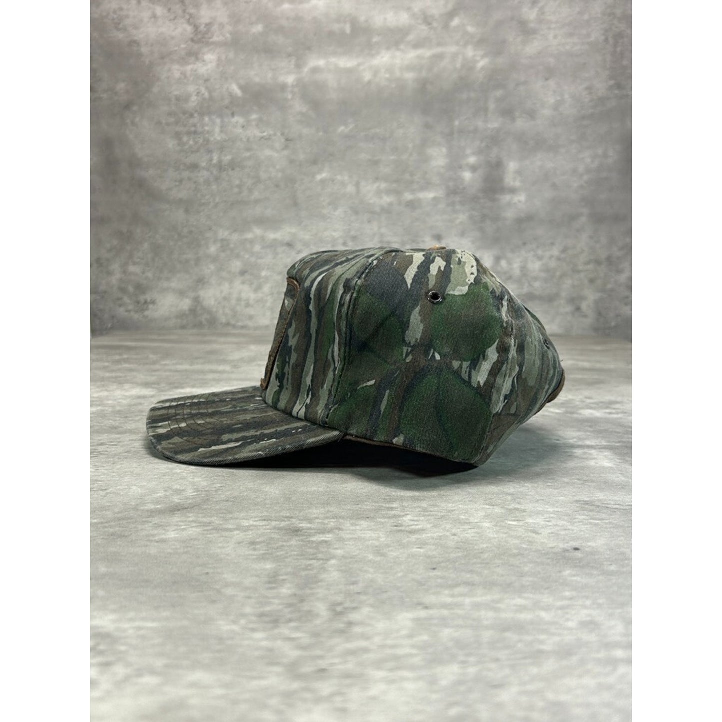 Vintage 80s/90s Drummond American Embroidered Camo Snapback Hat OSFA