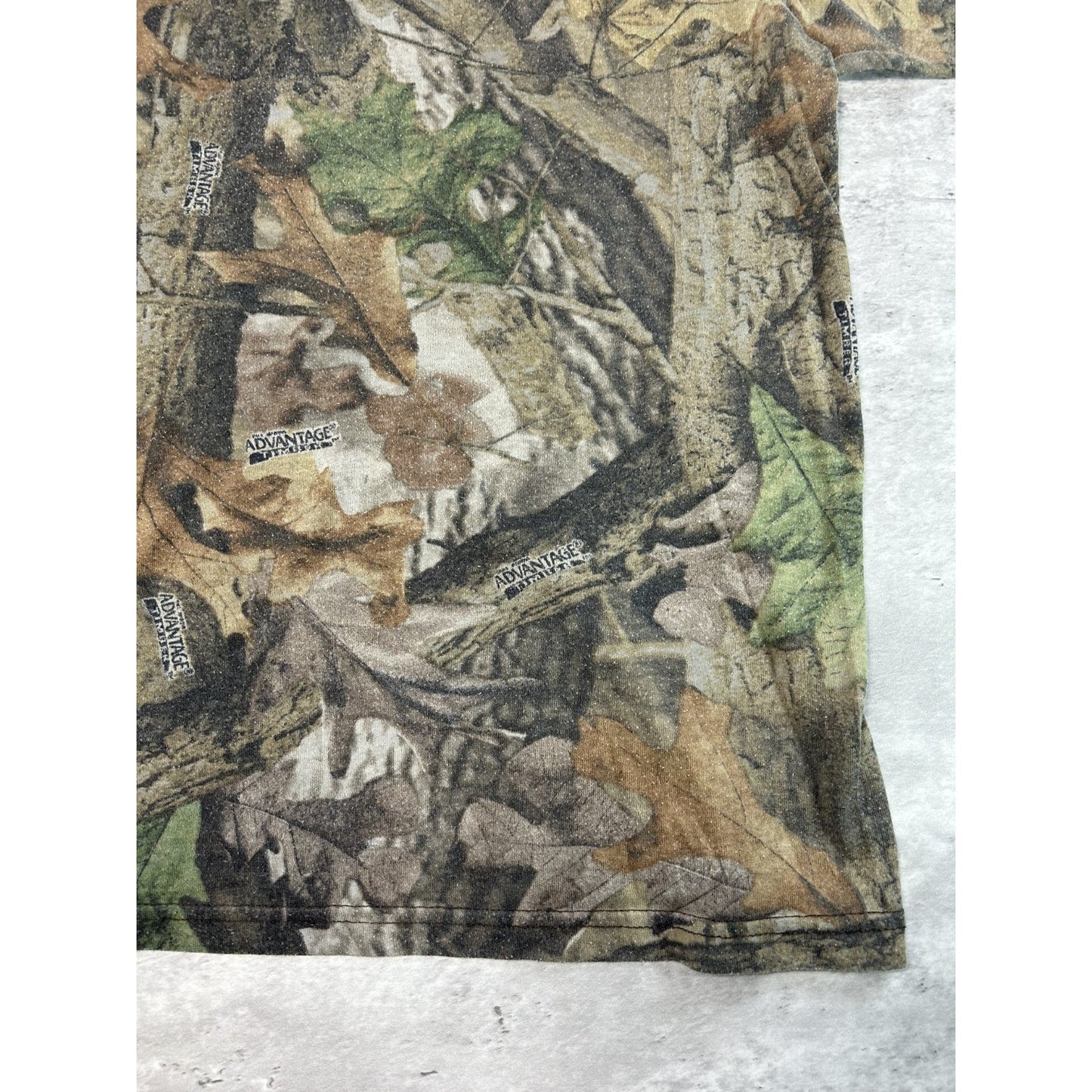Vintage 90s Advantage Timber Tree Camo Hunting Long Sleeve T-Shirt Size Large