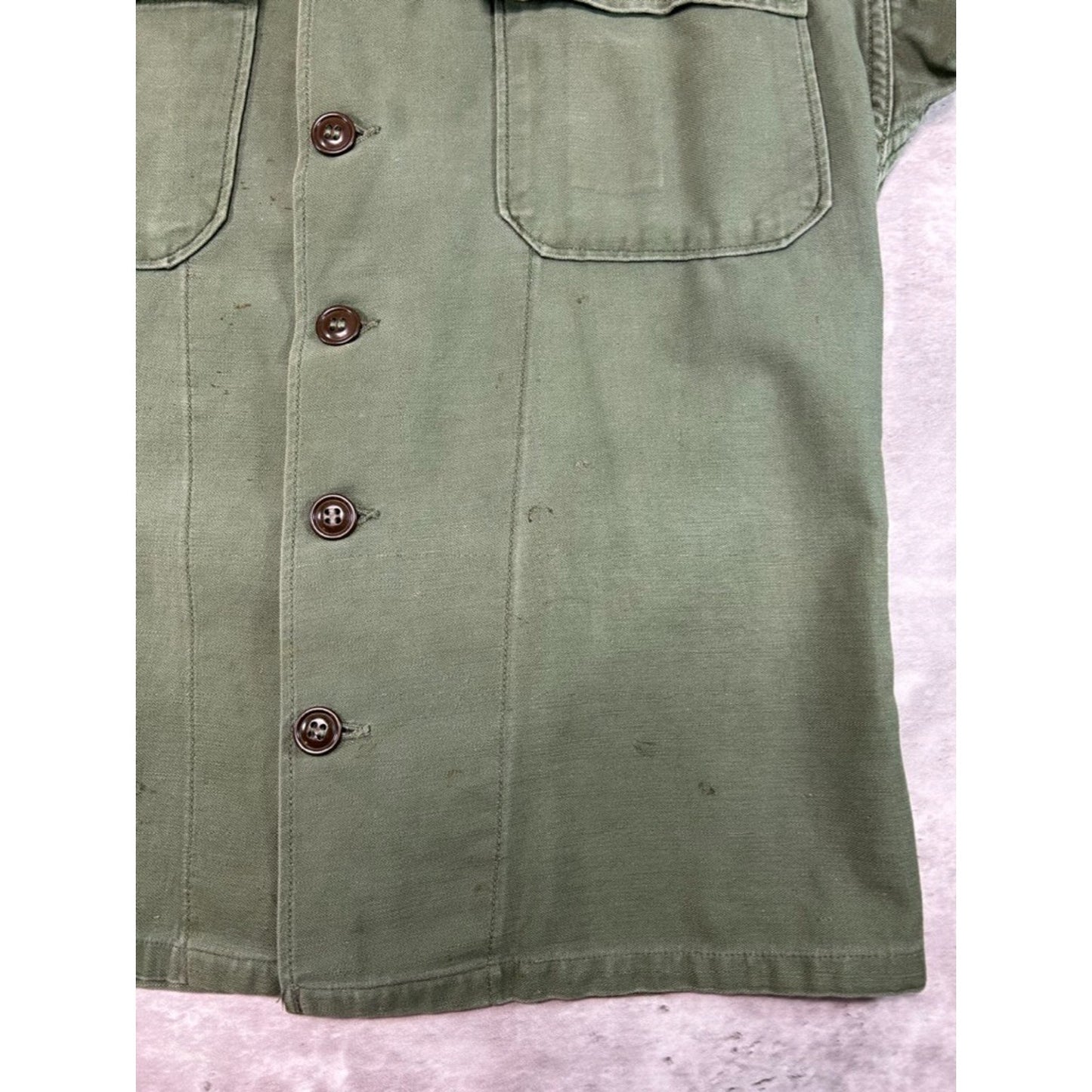 Vintage 107 Military Utility Double Pocket Long Sleeve Button Up Shirt Size Medium